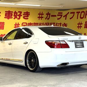 LEXUS　レクサス　ＬＳ４６０　ベースグレード 【カスタム】【車検2年付】中期型