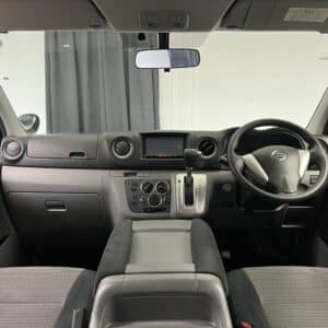 CARAVAN　 NV350キャラバン　ロングプレミアムGX