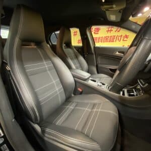 MERCEDES BENZ メルセデス・ベンツ GLA250 4マチック【4WD】【車検2年付】【総合評価優良車】