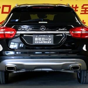 MERCEDES BENZ メルセデス・ベンツ GLA250 4マチック【4WD】【車検2年付】【総合評価優良車】