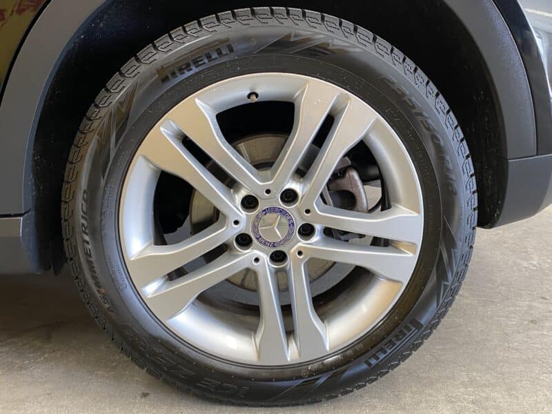 MERCEDES BENZ メルセデス・ベンツ GLA250 4マチック【4WD】【車検2年付】【総合評価優良車】