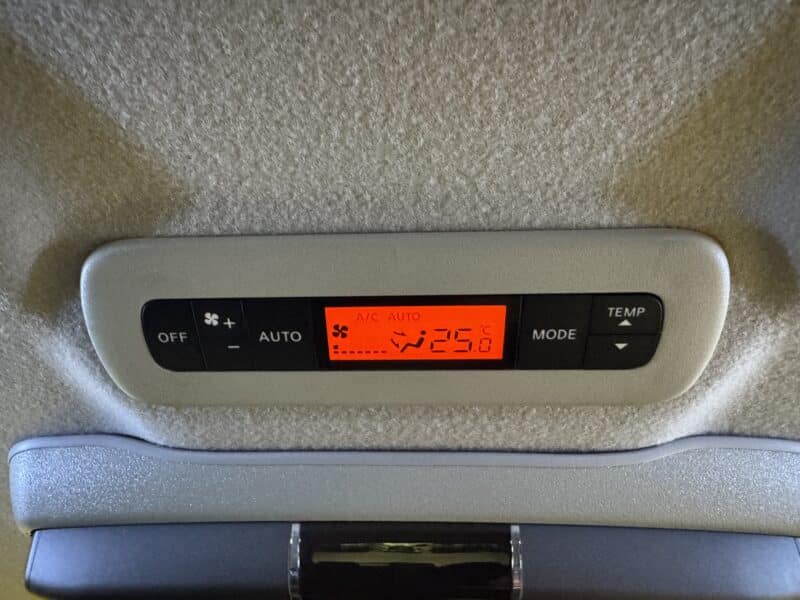 ELGRAND エルグランド ライダー 【4WD】