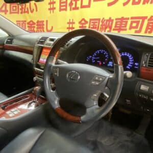 LEXUS　レクサス　ＬＳ４６０　ベースグレード 【車検2年付】中期型