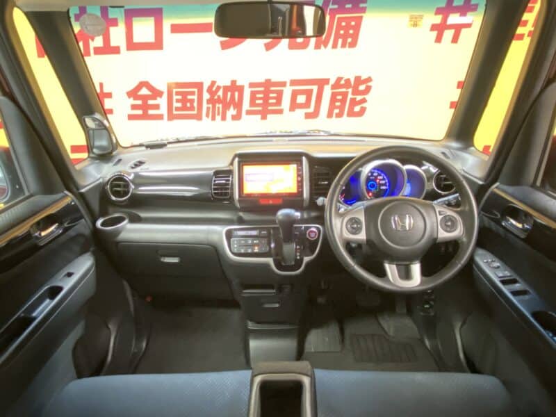 N-BOX カスタム Gターボパッケージ 【ターボ】