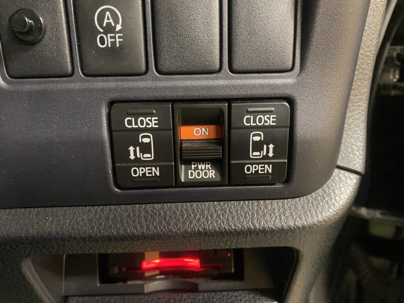 VOXY ヴォクシー ZS煌 【特別仕様車】【総合評価優良車】【7人乗り】