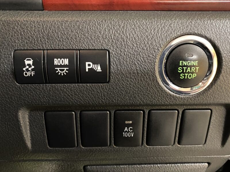 VELLFIRE ヴェルファイア 2.4Z 【車検2年付】