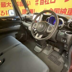 N-BOX　カスタム　Ｇターボパッケージ　【ターボ】