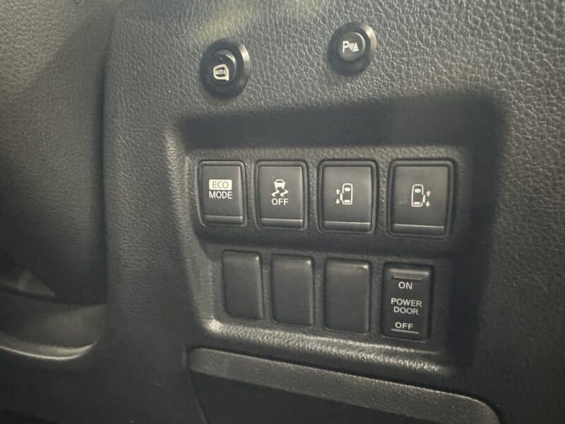 ELGRAND エルグランド 250ハイウェイスター 【車検2年付】