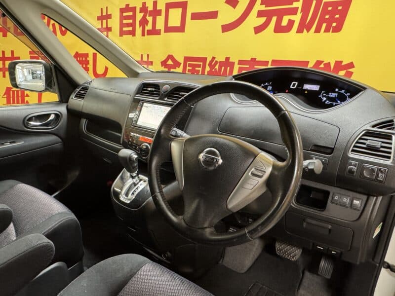 SERENA セレナ ハイウェイスター Vセレクション【特別仕様車】【1年保証】