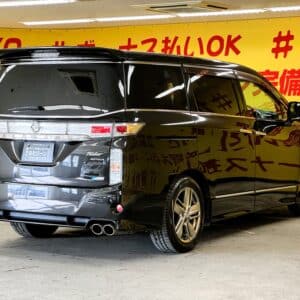 ELGRAND エルグランド ライダー 黒本革シート マニュアルシート 【特別仕様車】【車検2年付】