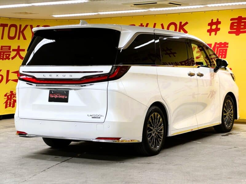 LEXUS LM500h エグゼクティブ【総合評価優良車】【4WD】【新車保証】