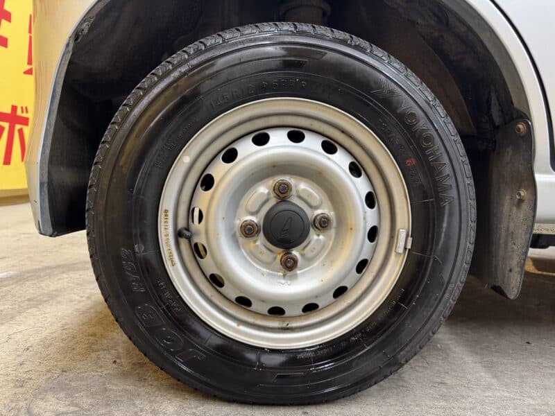 HIJET ハイゼットカーゴ デラックス 【4WD】【車検2年付】