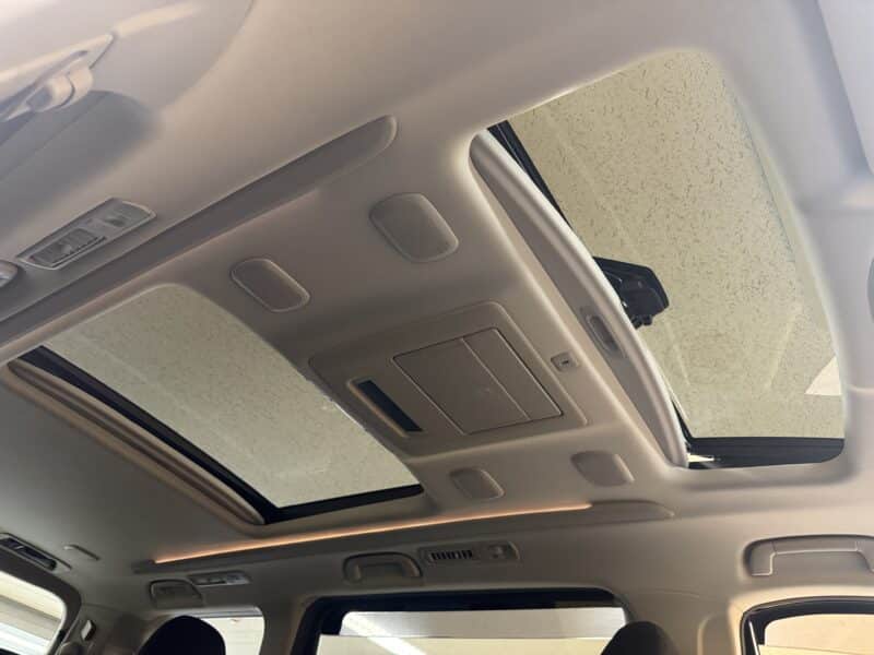 VELLFIRE ヴェルファイア2.4Z プラチナセレクションⅡ【特別仕様車】【車検2年付】【サンルーフ】