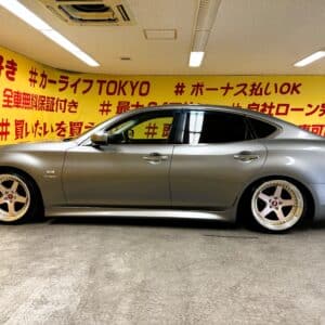 FUGA 　フーガ　ハイブリッド　【総合評価優良車】【カスタム】【車検２年付】