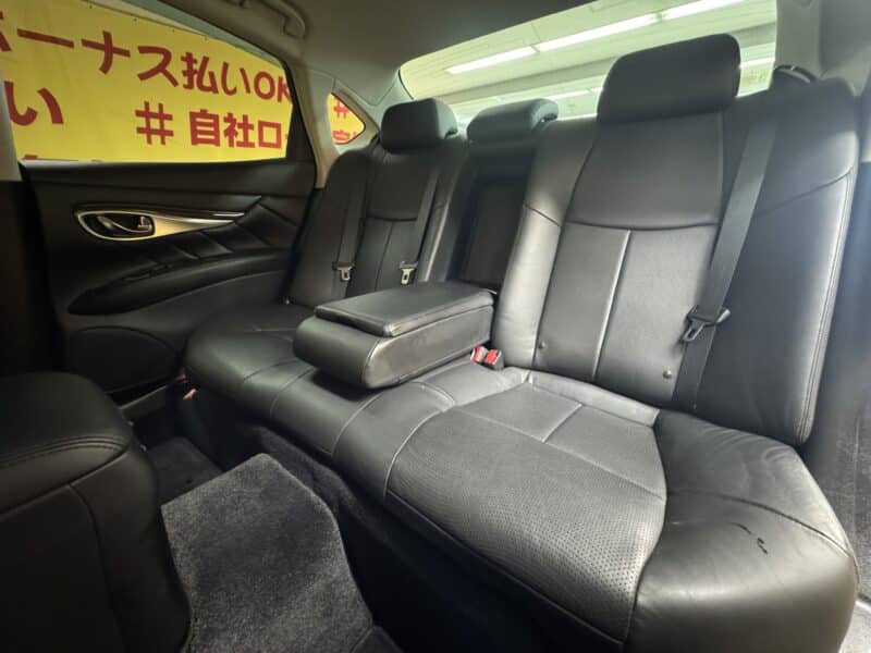 FUGA フーガ ハイブリッド 【総合評価優良車】【カスタム】【車検2年付】