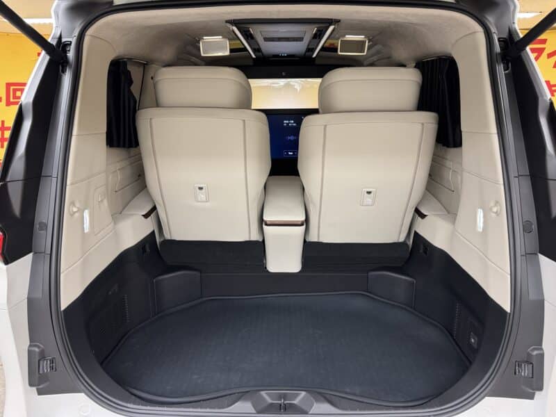 LEXUS LM500h エグゼクティブ【総合評価優良車】【4WD】【新車保証】