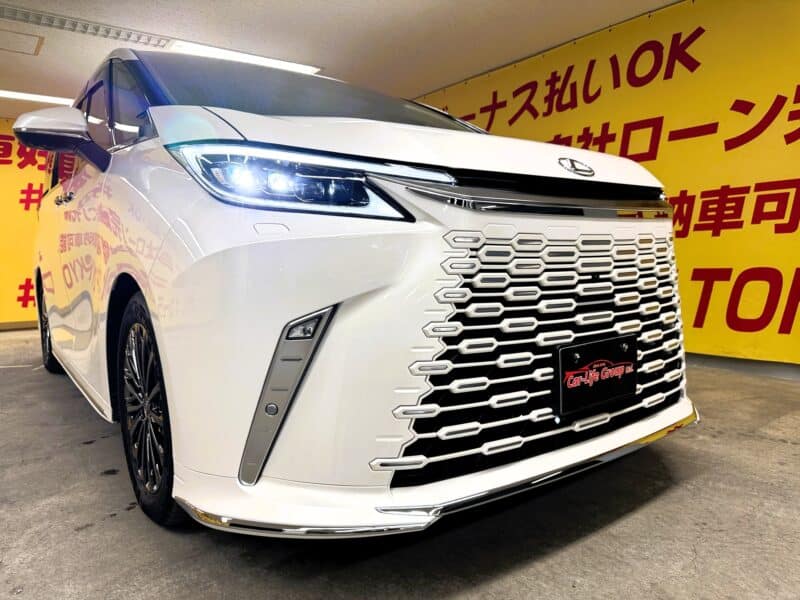 LEXUS LM500h エグゼクティブ【総合評価優良車】【4WD】【新車保証】