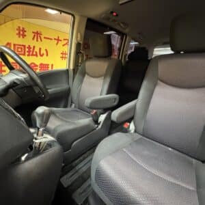 SERENA　セレナ　ハイウェイスター Vセレクション【特別仕様車】【1年保証】