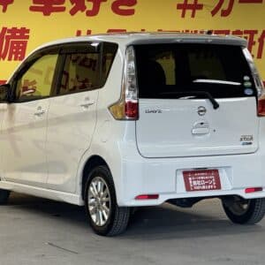 DAYZ デイズ ハイウェイスターX 【4WD】【車検2年付】【ワンオーナ―】