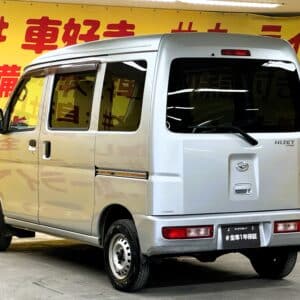 HIJET　ハイゼットカーゴ　デラックス　【４WD】【車検２年付】