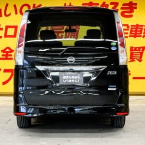 SERENA　セレナ　ハイウェイスター　【総合評価優良車】【４WD】