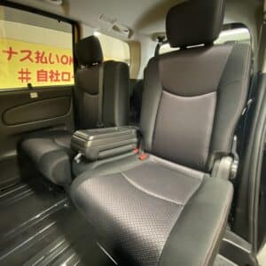 SERENA　セレナ　ハイウェイスター エアロモード【４WD】【特別仕様車】