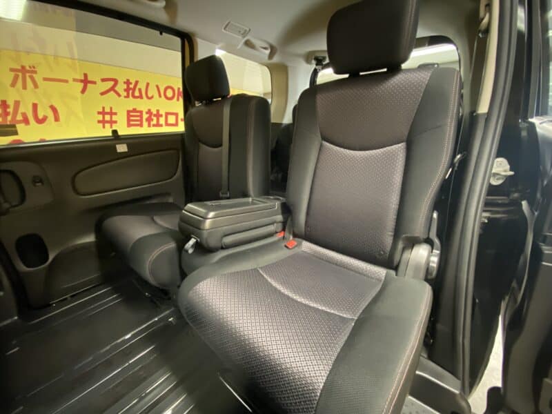 SERENA セレナ ハイウェイスター エアロモード【4WD】【特別仕様車】