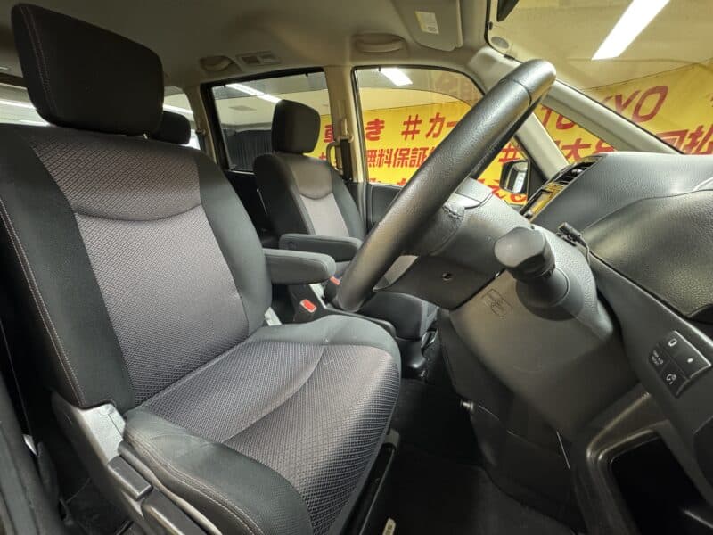 SERENA セレナ ハイウェイスター 【総合評価優良車】【4WD】