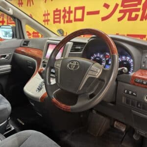 VELLFIRE　ヴェルファイア2.4Z　プラチナセレクションⅡ【特別仕様車】【車検２年付】【サンルーフ】