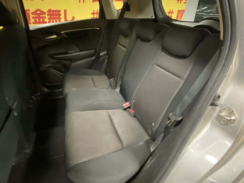 FIT フィットHV Fパッケージ