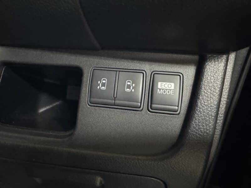 SERENA セレナ ハイウェイスター 【総合評価優良車】【4WD】