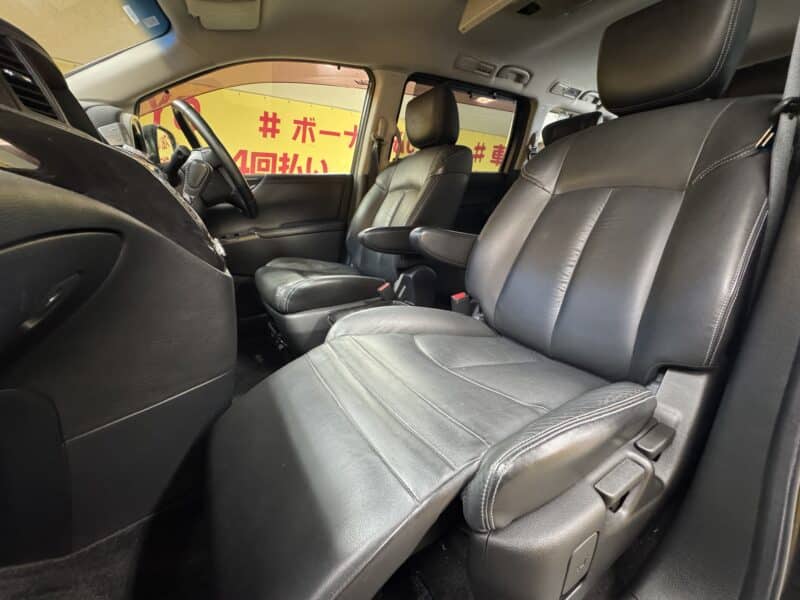 ELGRAND エルグランド ライダー 黒本革シート マニュアルシート 【特別仕様車】【車検2年付】