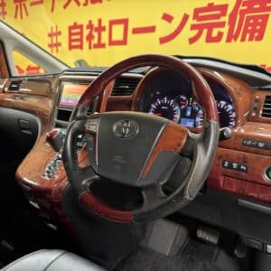 ALPHRD アルファード 240S 【総合評価優良車】【カスタム】