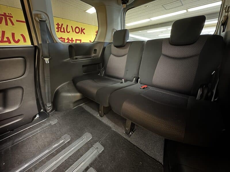 SERENA セレナ ハイウェイスター エアロモード【4WD】【特別仕様車】【総合評価優良車】