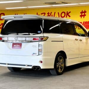 ELGRAND エルグランド ライダー黒本革シート マニュアルシート【総合評価優良車】【特別仕様車】【ワンオーナ―】