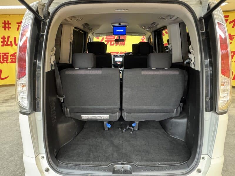 SERENA セレナ ハイウェイスター Vセレクション【特別仕様車】【1年保証】