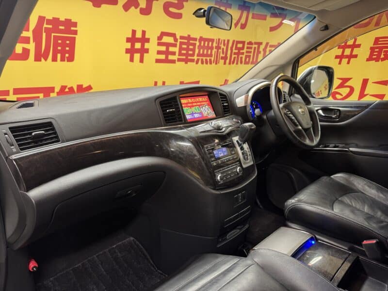 ELGRAND エルグランド ライダー黒本革シート マニュアルシート【総合評価優良車】【特別仕様車】【ワンオーナ―】