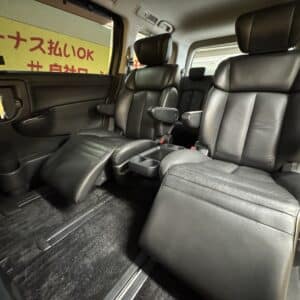 ELGRAND エルグランド ライダー 黒本革シート マニュアルシート 【特別仕様車】【車検2年付】