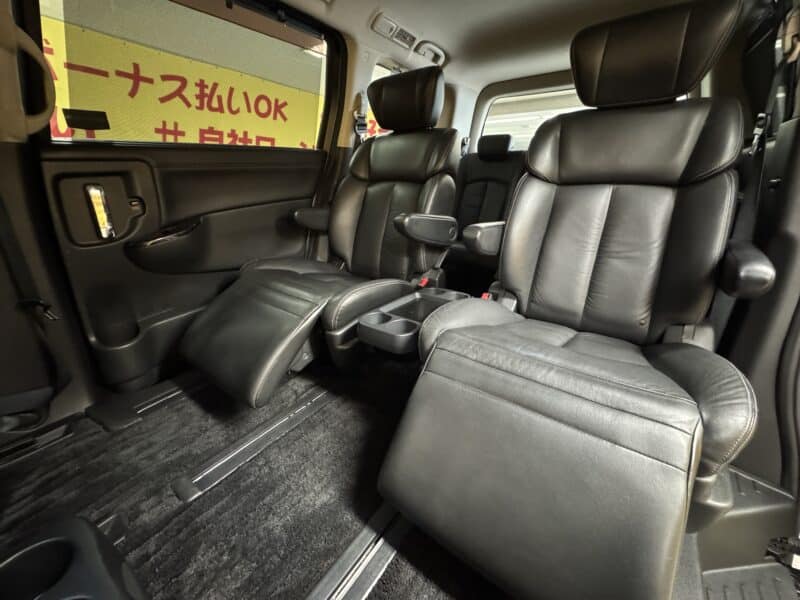 ELGRAND エルグランド ライダー 黒本革シート マニュアルシート 【特別仕様車】【車検2年付】