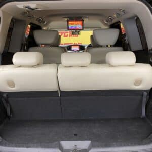 ELGRAND　エルグランド　ライダー 白本革シートマニュアルシート  【特別仕様車】