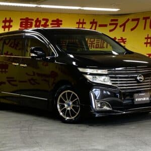 ELGRAND エルグランド 250ハイウェイスター アーバンクロム【特別仕様車】【4WD】【車検2年付】