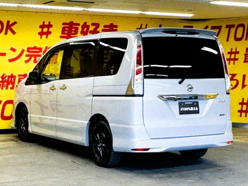 SERENA セレナ ハイウェイスター エアロモード【4WD】【特別仕様車】【総合評価優良車】