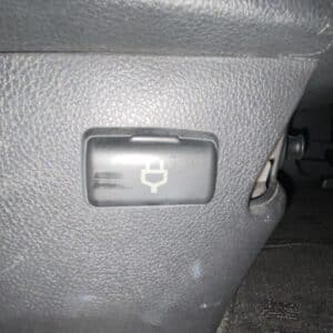 SERENA　セレナ　ハイウェイスター エアロモード【４WD】【特別仕様車】