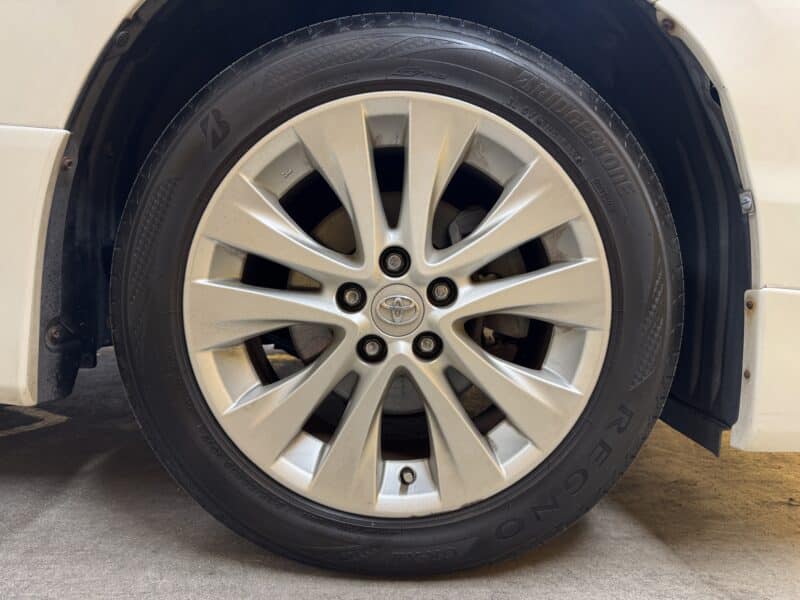 VELLFIRE ヴェルファイア 2.4Zプラチナセレクション 【特別仕様車】【4WD】