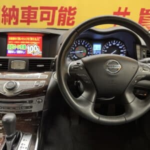 FUGA 　フーガ　ハイブリッド　【総合評価優良車】【カスタム】【車検２年付】