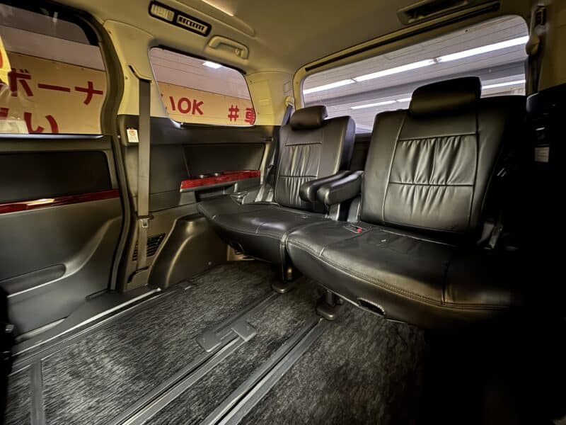 ALPHRD アルファード 240S 【総合評価優良車】【カスタム】