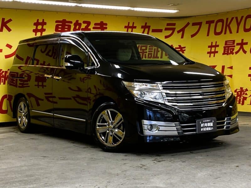 ELGRAND エルグランド ライダー 白本革シートマニュアルシート 【特別仕様車】