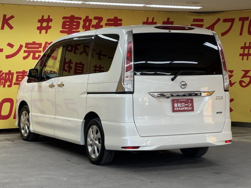 SERENA セレナ ハイウェイスター Vセレクション【特別仕様車】【1年保証】