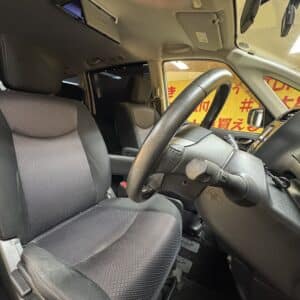 SERENA　セレナ　ハイウェイスター Vセレクション【特別仕様車】【1年保証】