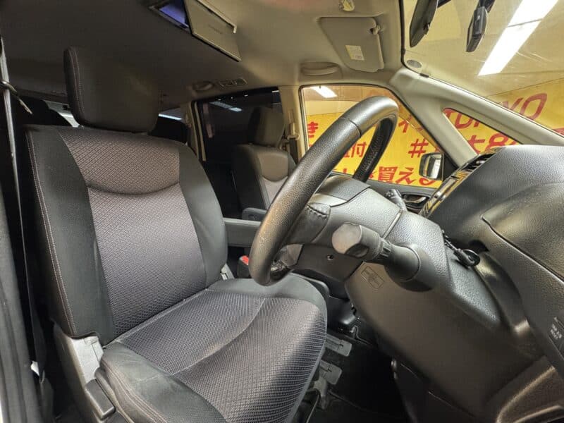 SERENA セレナ ハイウェイスター Vセレクション【特別仕様車】【1年保証】